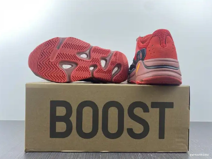 Red Boost Yeezy HQ6979 Adidas Hi-Res 700 0518
